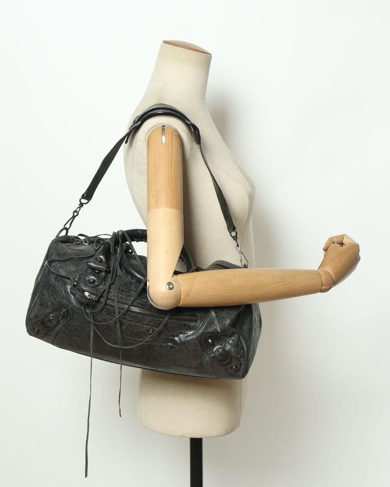 Vintage BALENCIAGA Twiggy Bag - A Retro Tale