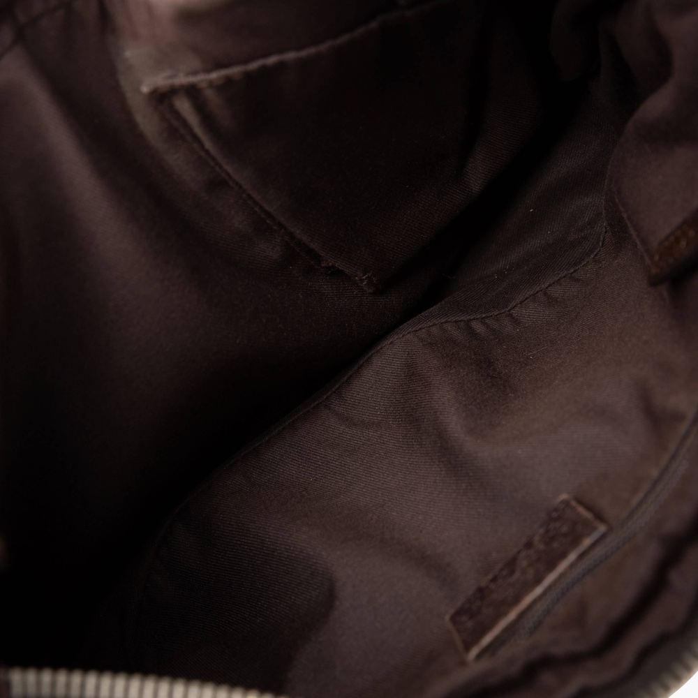 2845_690bf97953-707-18270-6-full