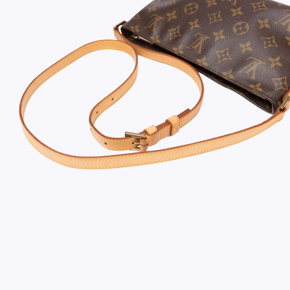 2852_9bebe30f3f-706-33004-5-full