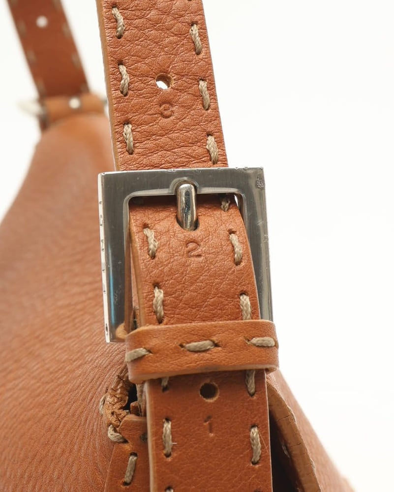 Vintage Fendi Selleria Mamma Bag - A Retro Tale