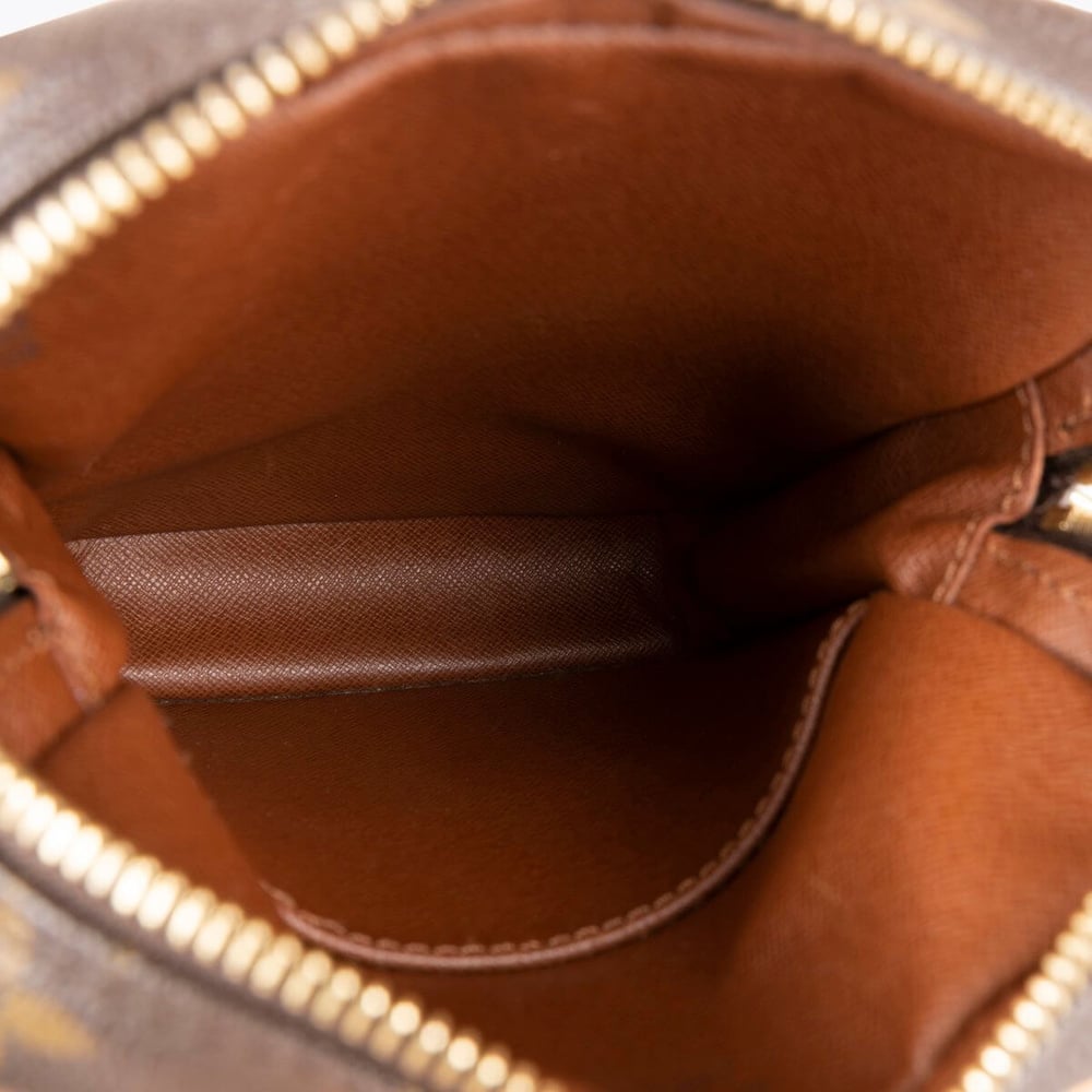 306_2c53421c4e-220821143-6-full