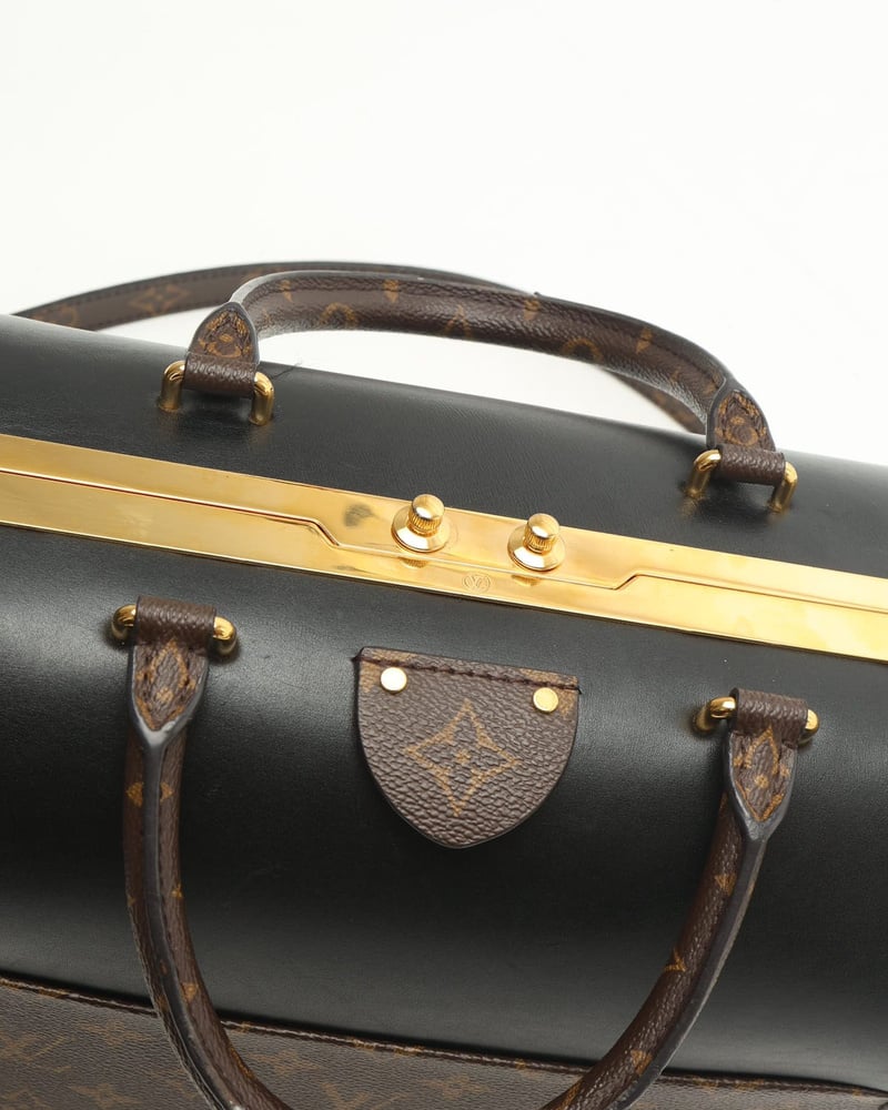 Vintage Louis Vuitton Monogram Speedy Doctor 25 Bag - A Retro Tale