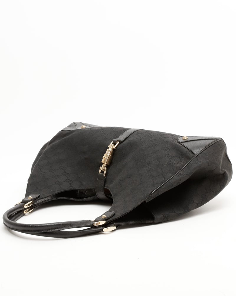 31150_8196fd8ab2_file-full