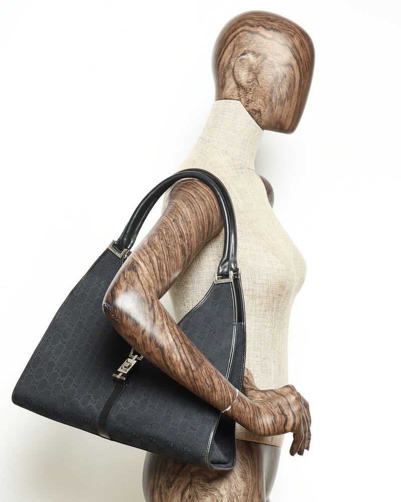 31213_fdec4c49d6_file-full