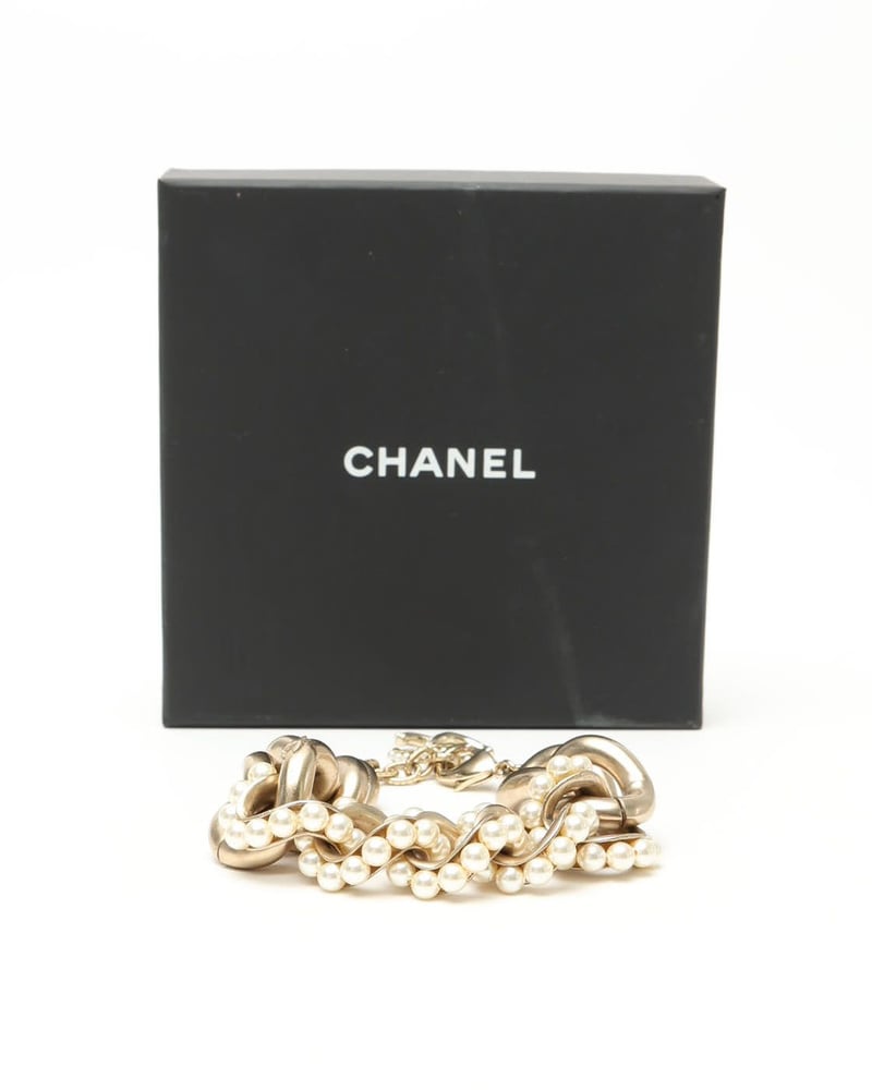 31749_40255f5b30_file-full