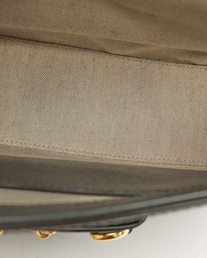 31768_915dc37134_file-full