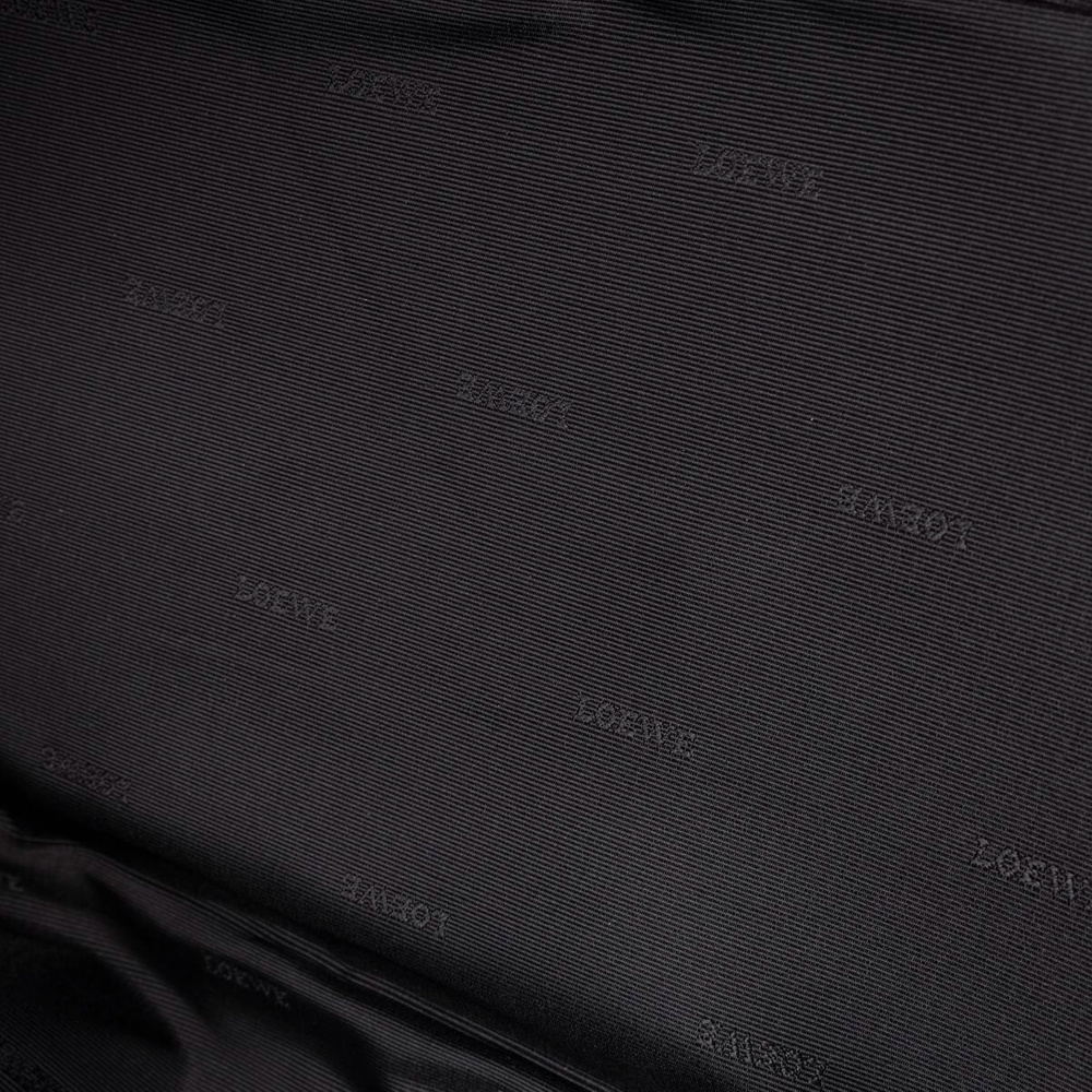 319_9ed64de00e-661-23704-7-full