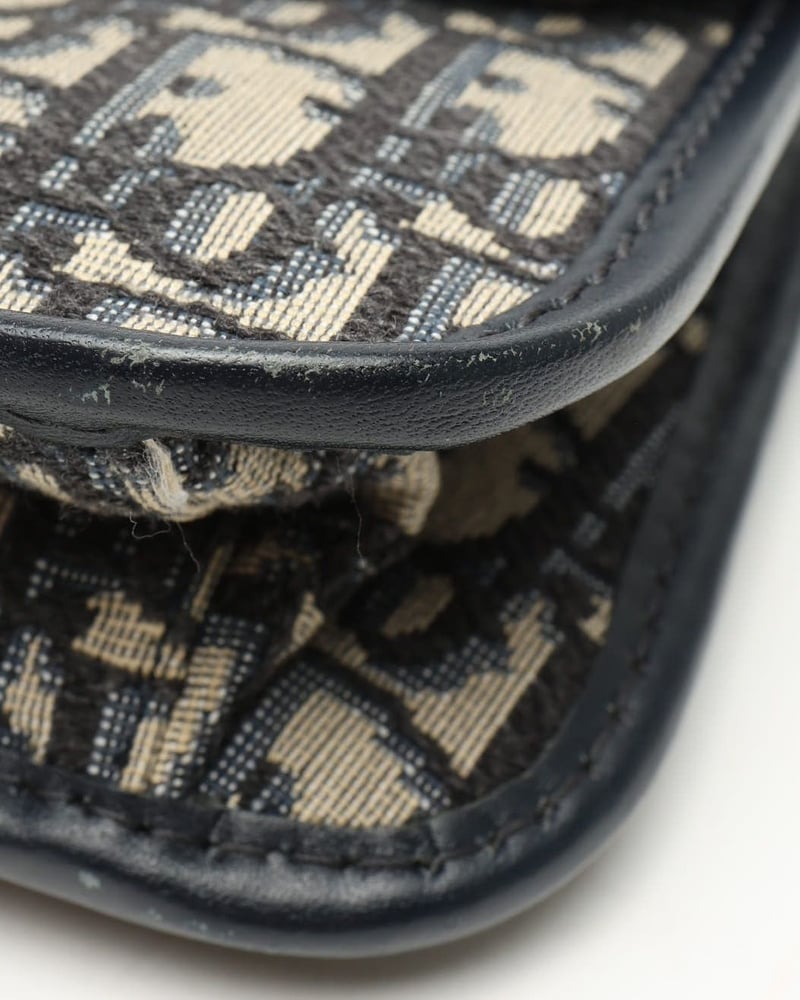 32386_d9a94ed450_file-full