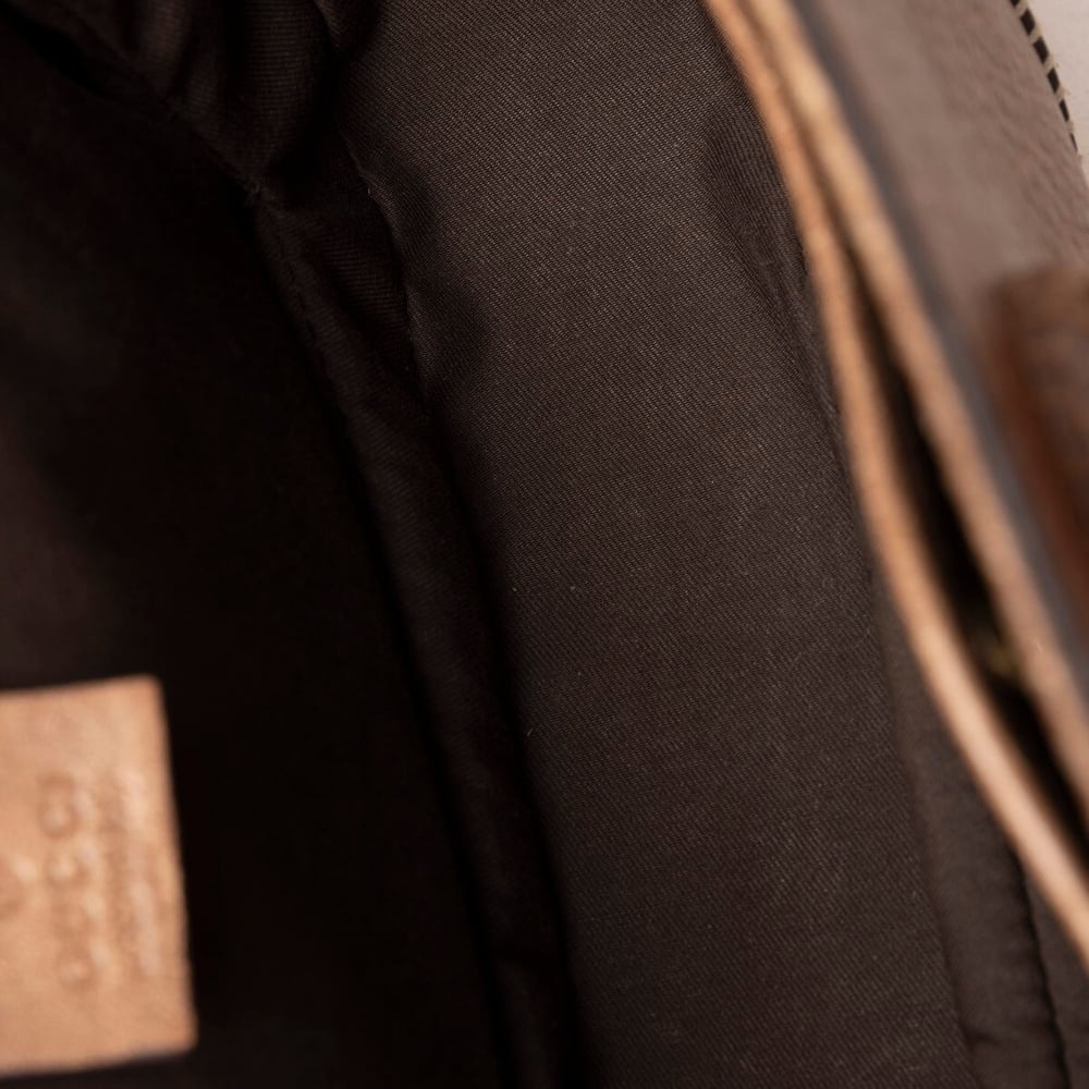 332_b1966c8066-668-20226-8-full