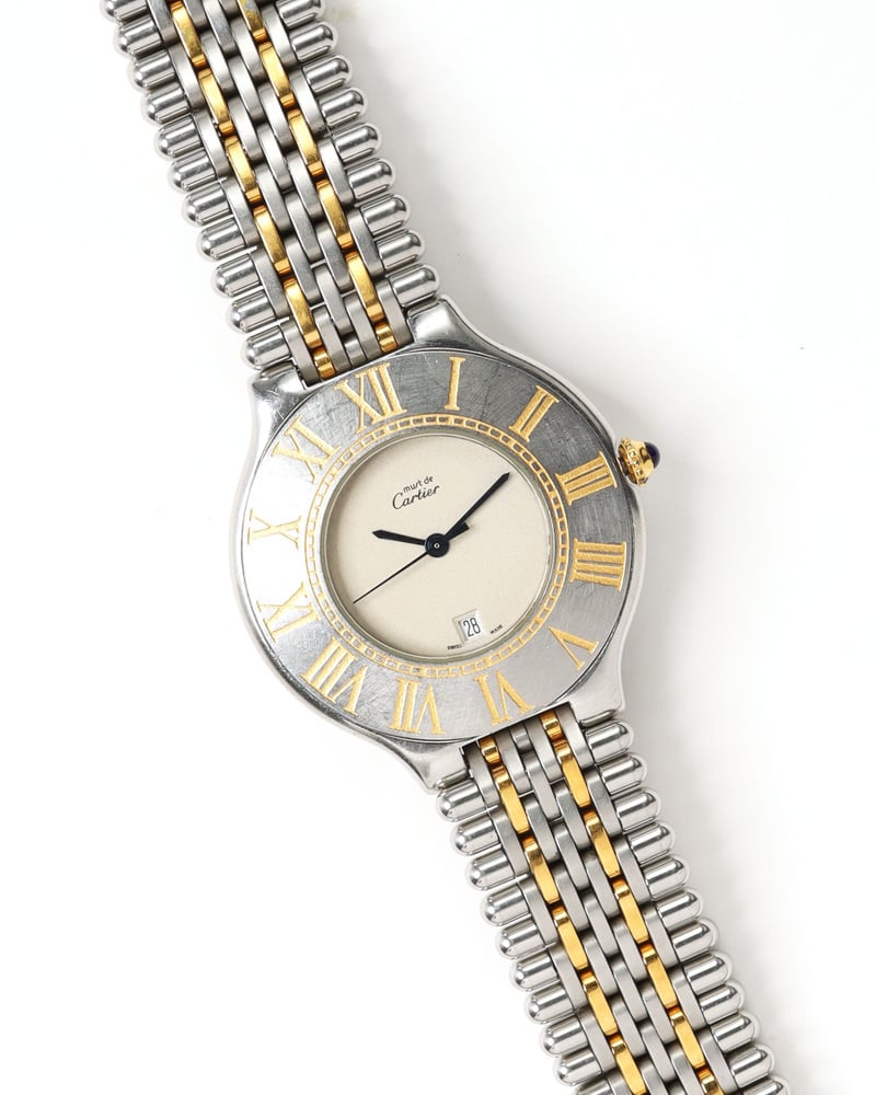 Cartierマストドゥ21 Vintage Cartier 21 Must de Cartier 35mm Watch - A Retro Tale