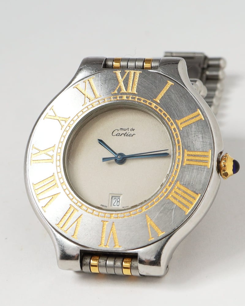 Vintage Cartier 21 Must de Cartier 35mm Watch - A Retro Tale
