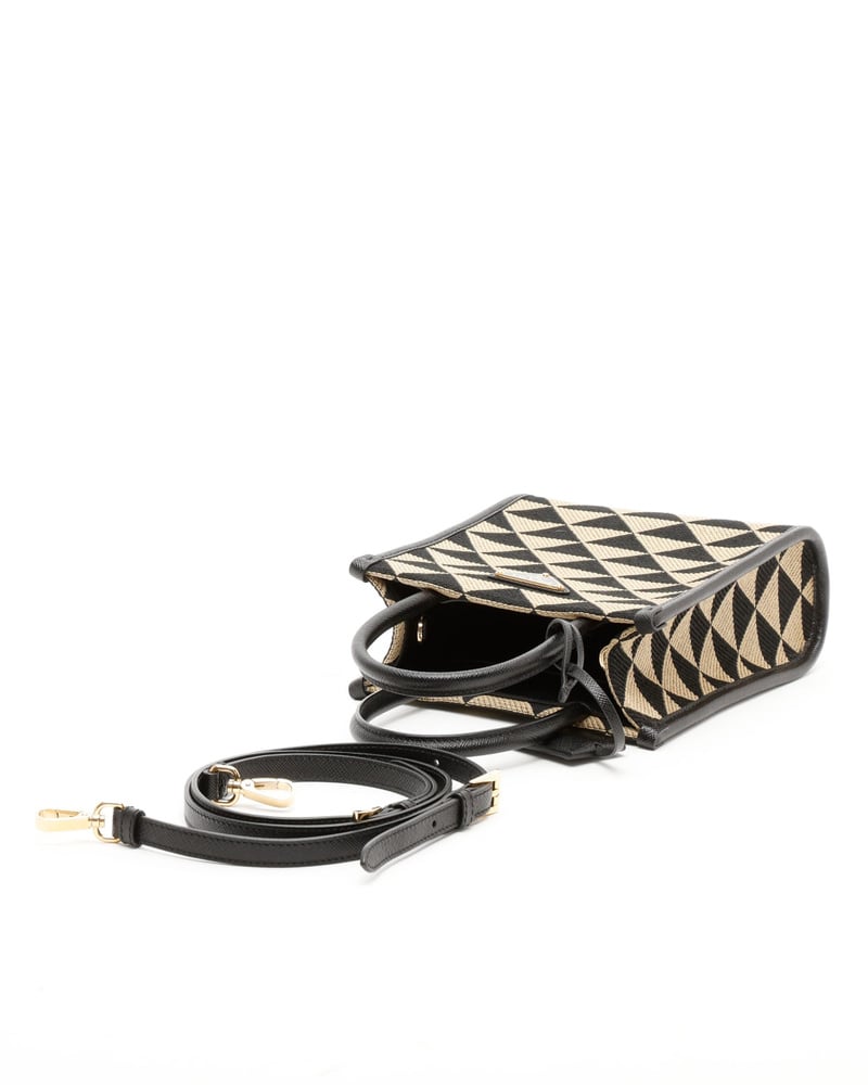 34105_d9dd8d79af_file-full