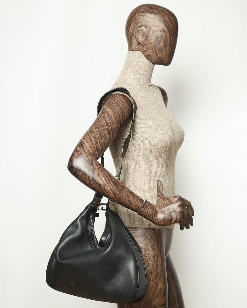 34161_9751763842_file-full