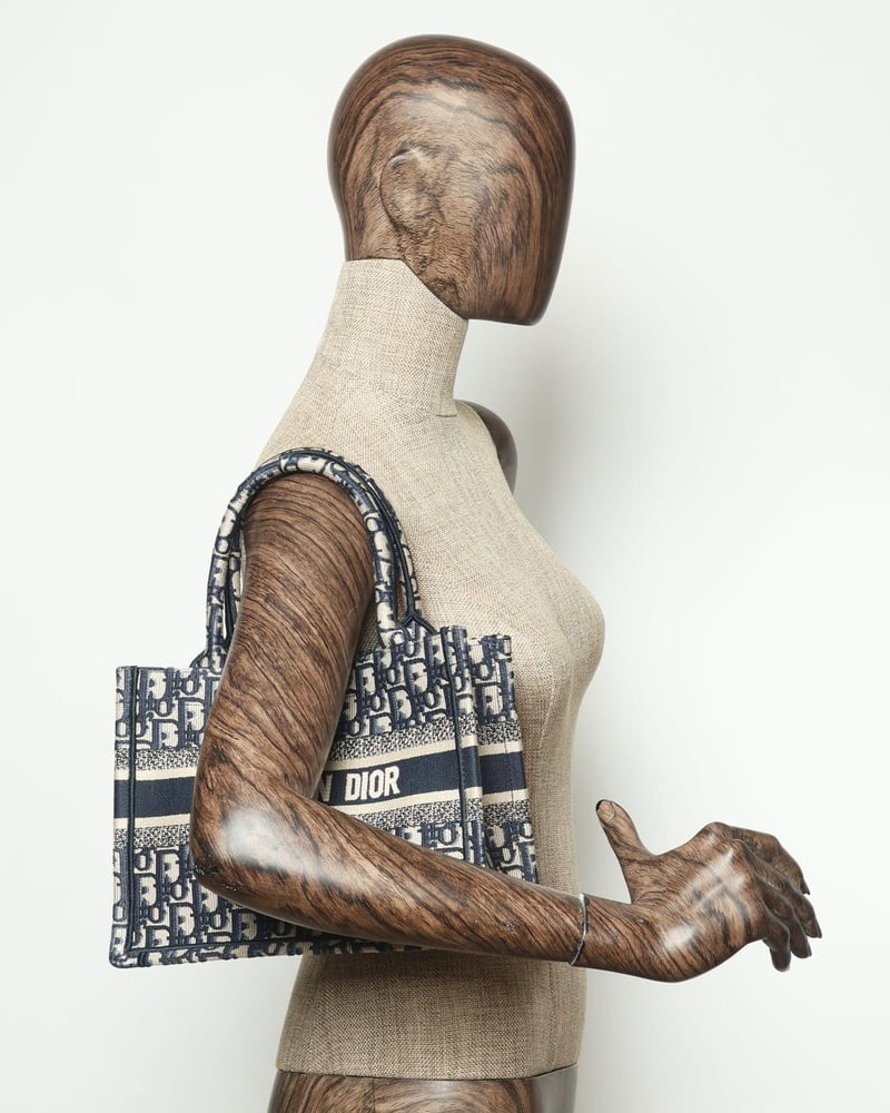 34965_191002ec5c_file-full