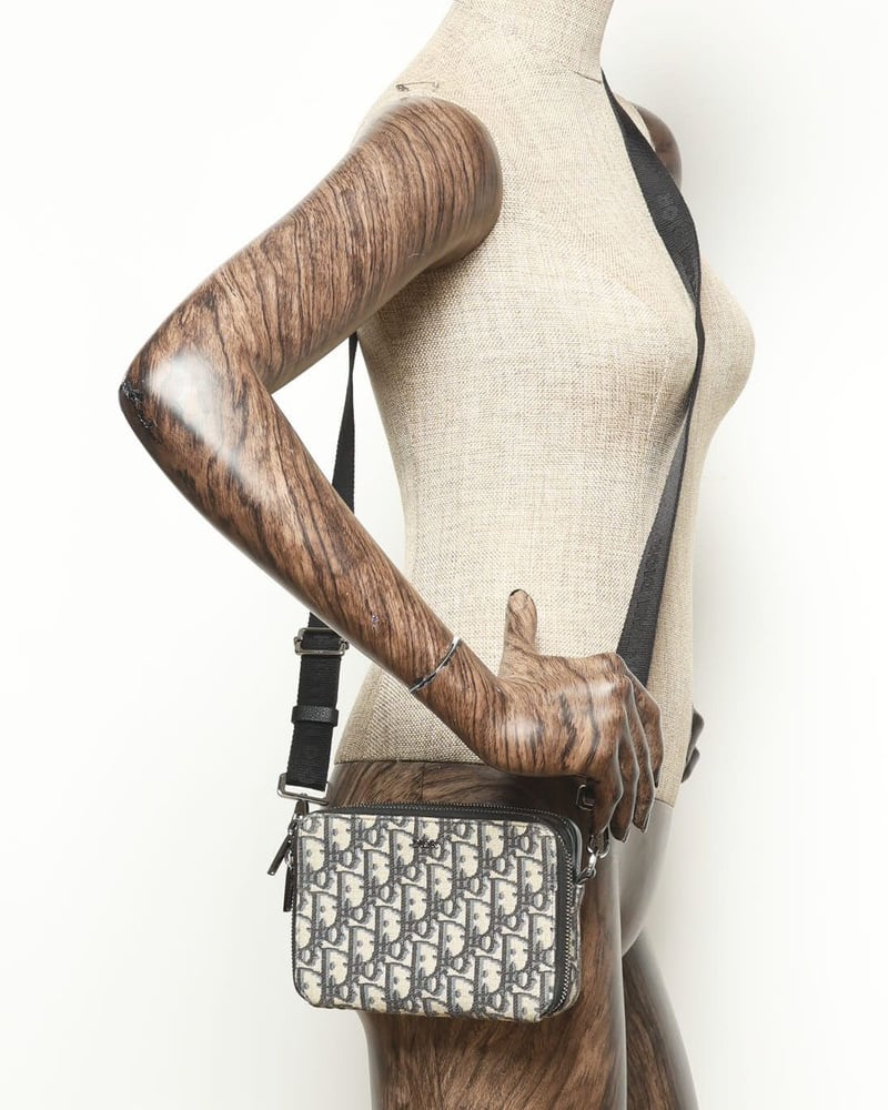 36381_14fed22504_file-full