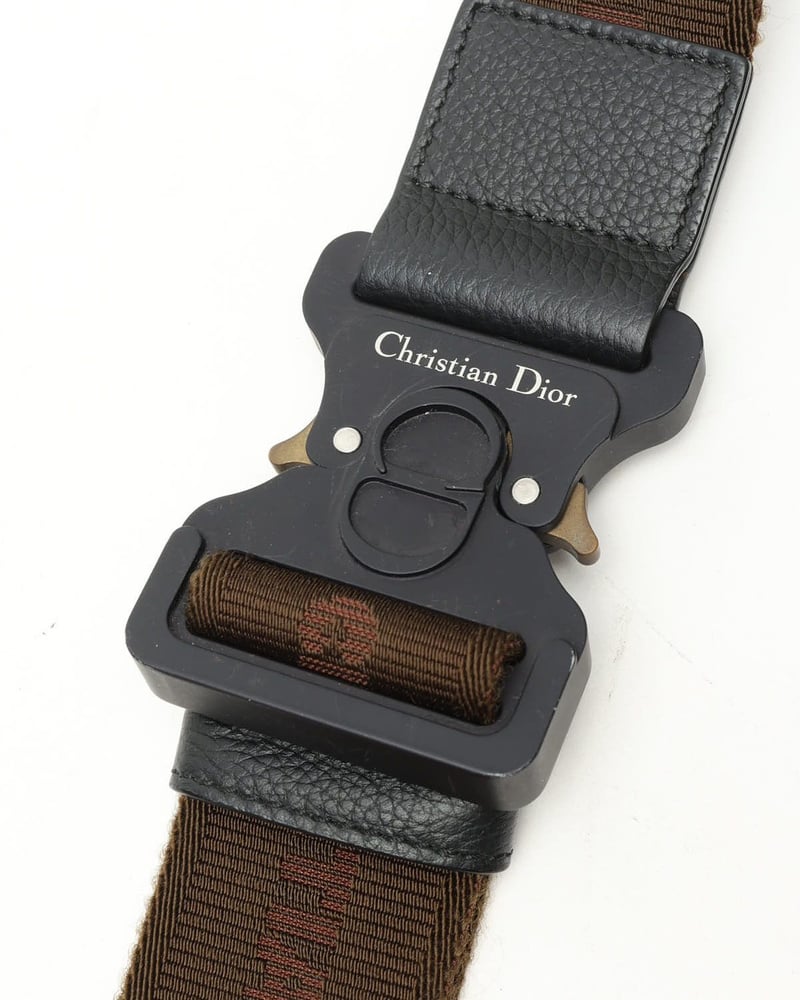 36584_5b82e71dd8_file-full