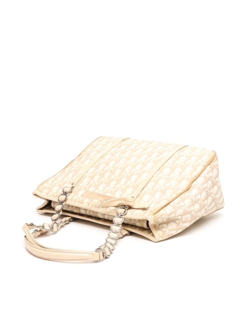 37728_ef62f6f7f5_file-full