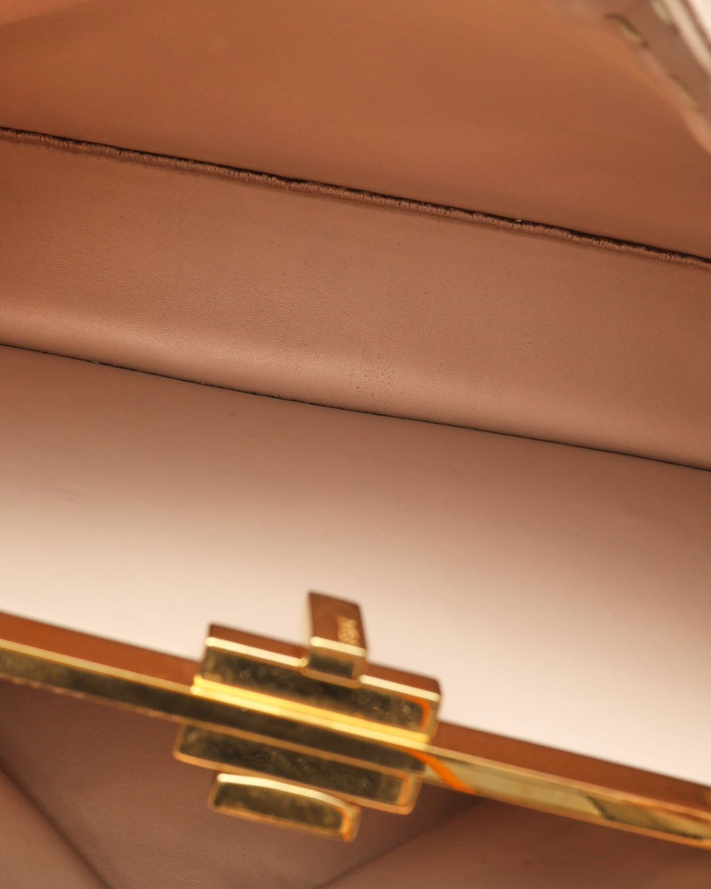 37788_27ef223fdd_file-full