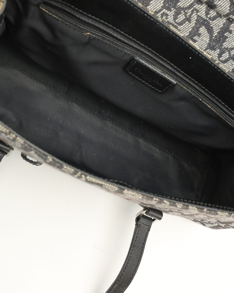 38759_091b2d9efe_file-full