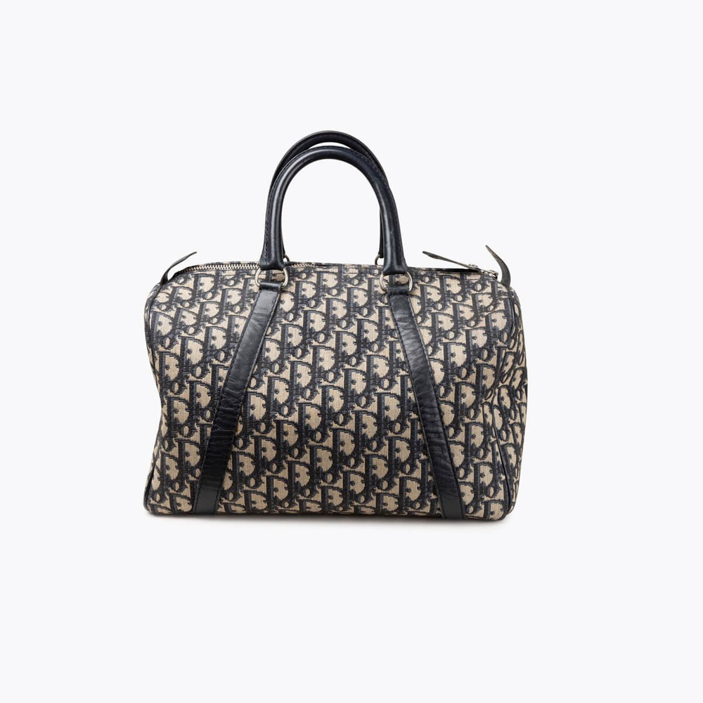 423_8defbf6bc1-661-23031-3-full