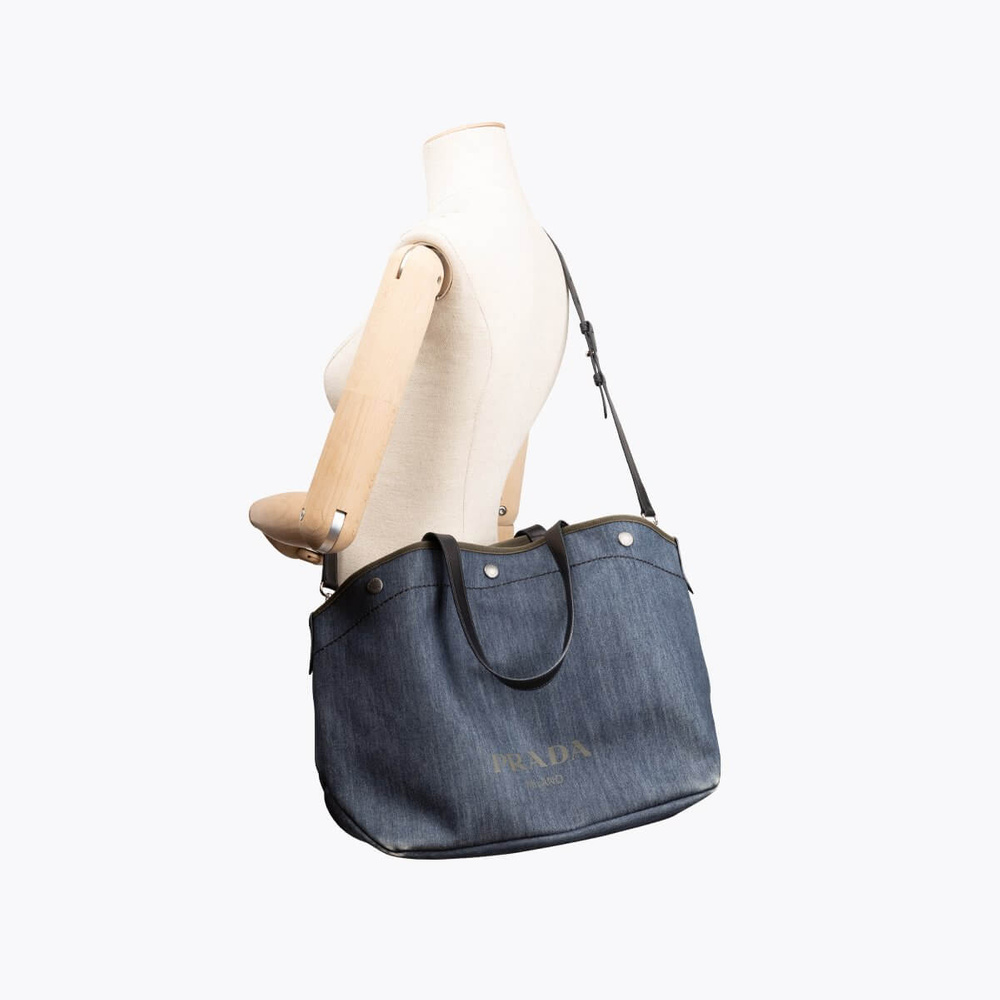 443_9ebafef708-bw014522-11-full