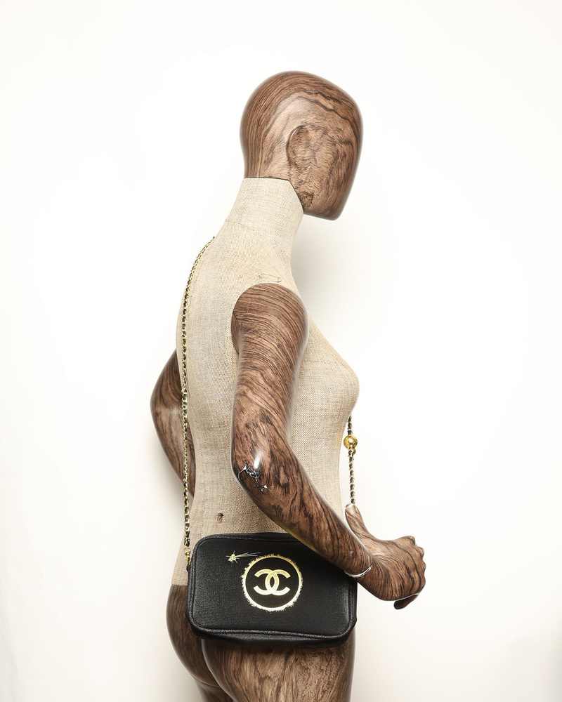 Vintage Chanel Novelty Holiday Edition Beauty Bag - 860-42594
