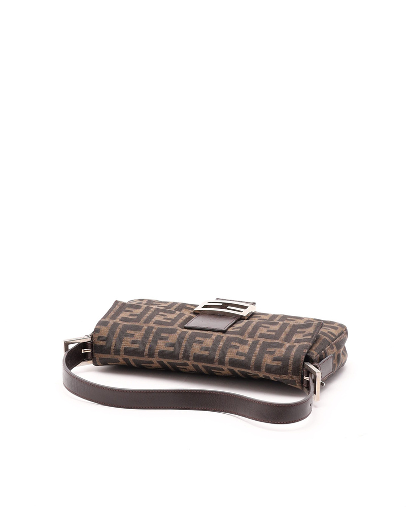 Vintage Fendi Zucca Baguette Bag - WZ646340 - A Retro Tale