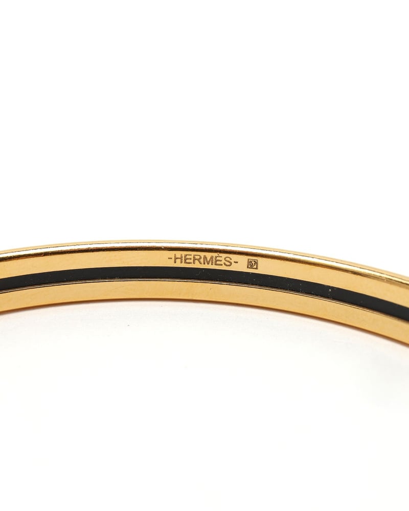 51132_3f63354ca9_file-full