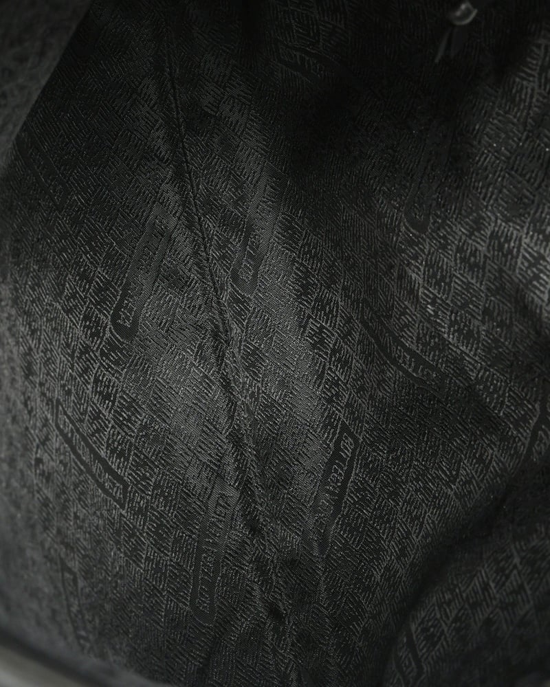 53697_7fce285205_file-full