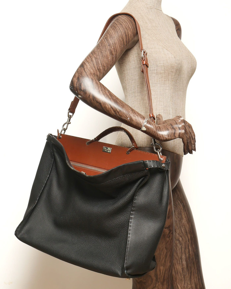 Fendi Large Selleria Peekaboo Top Handle Bag