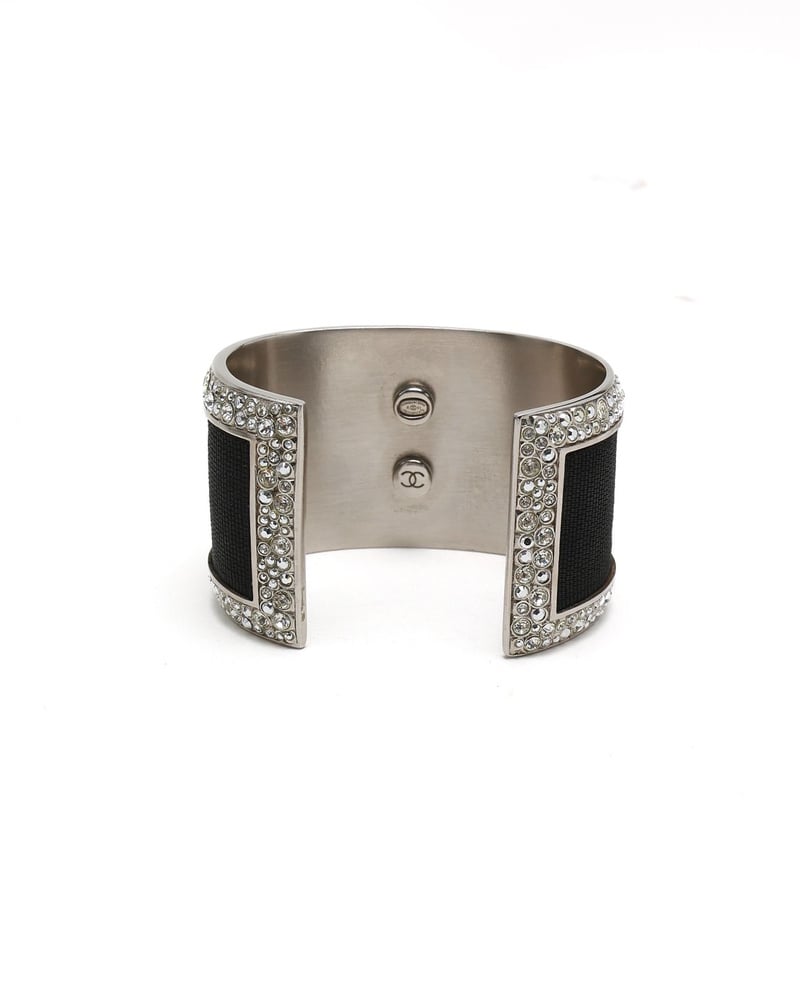 55669_8a658940fd_file-full