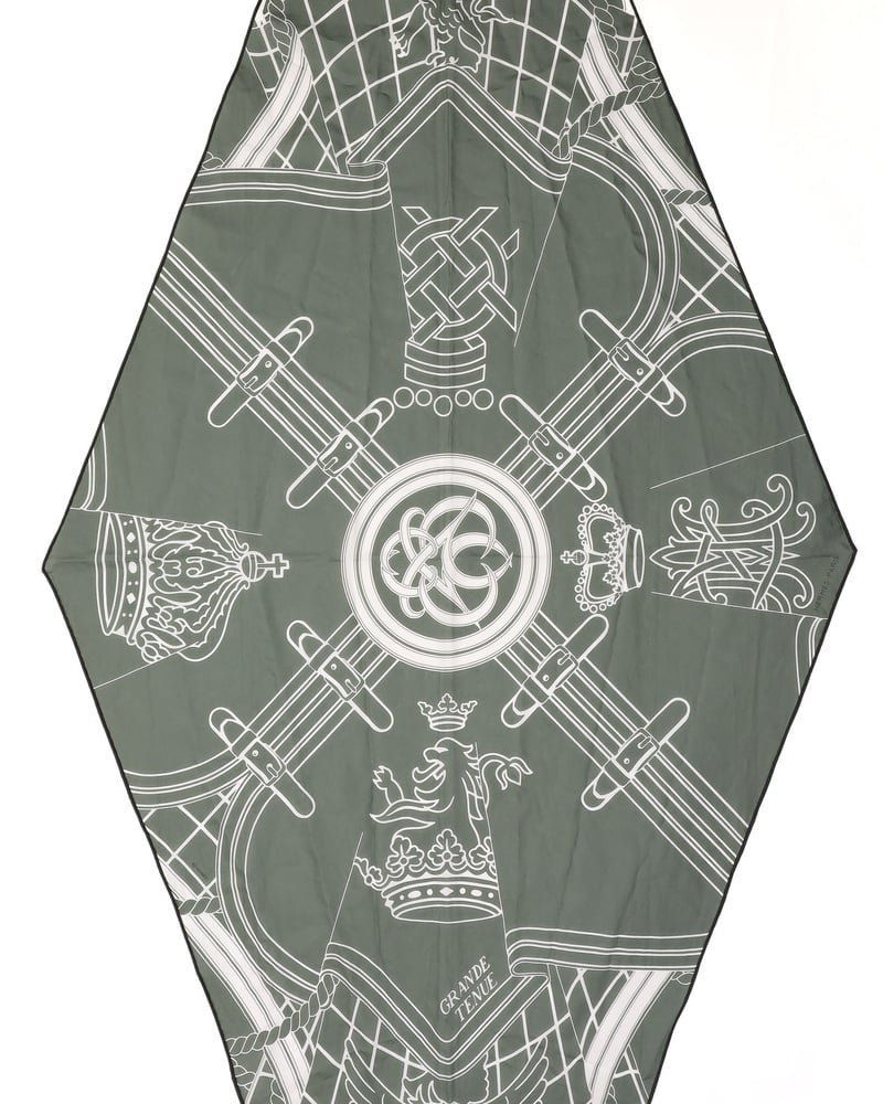 Hermès Grande Tenue Triangle Silk Scarf