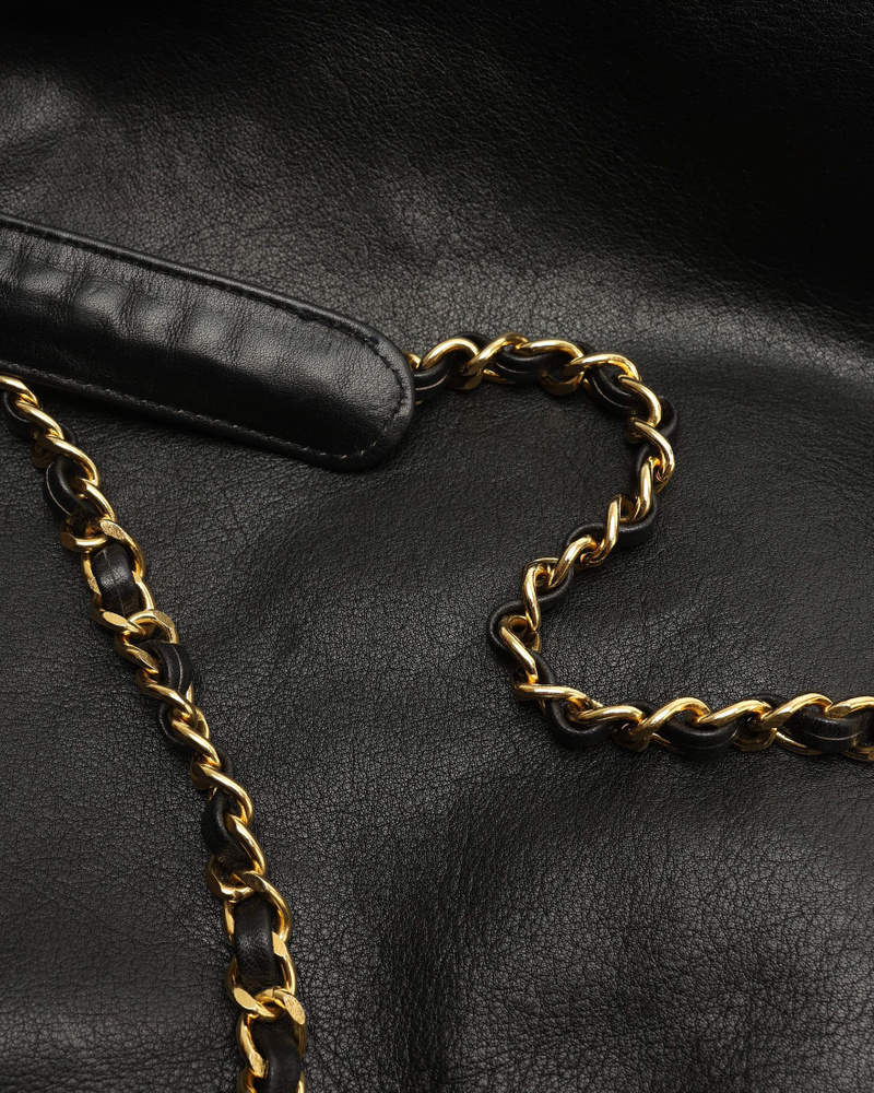 Chanel Chain Tote Bag