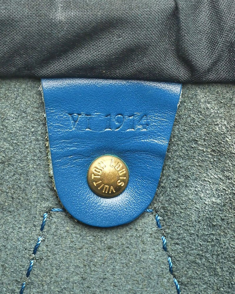 Louis Vuitton Epi Speedy 30 Bag