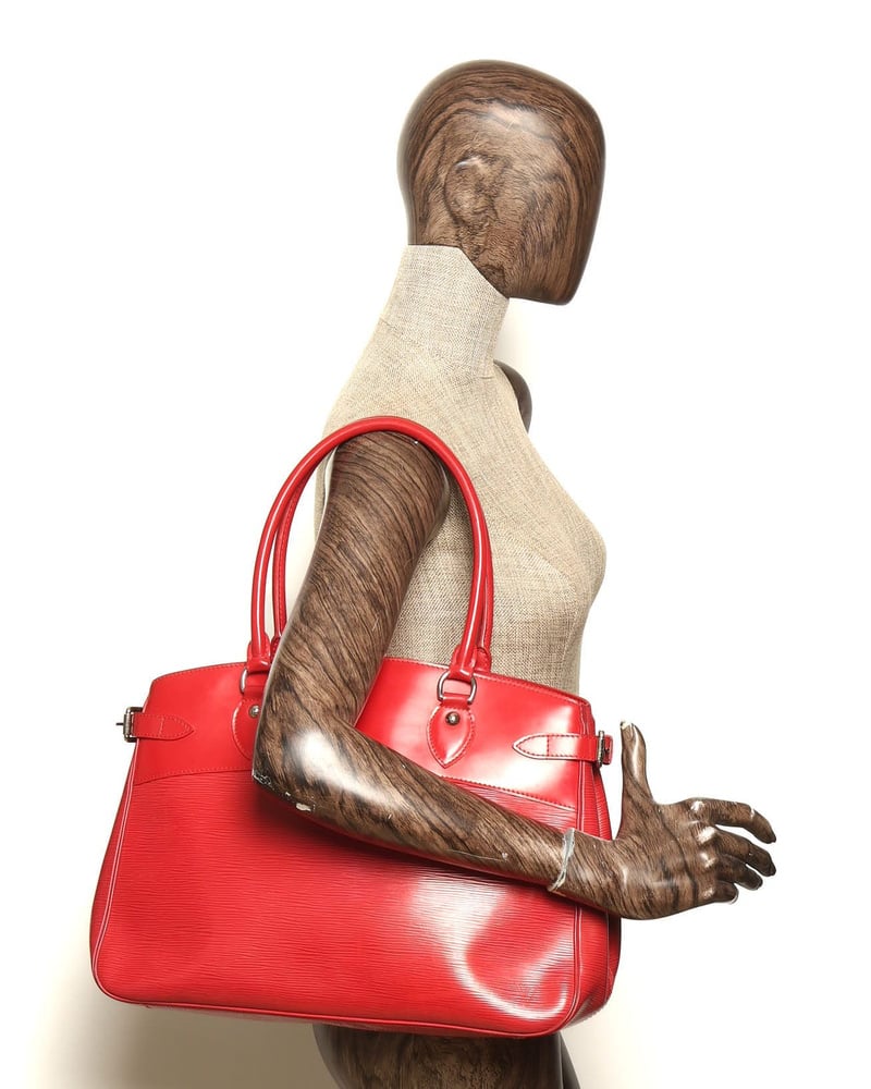 Louis Vuitton Epi Passy GM Bag
