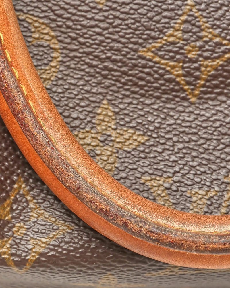 Louis Vuitton Monogram Speedy 25 Bag