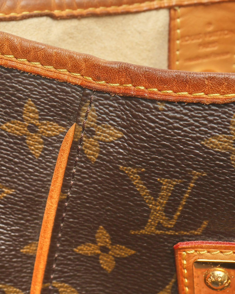 Louis Vuitton Monogram Galliera PM Bag