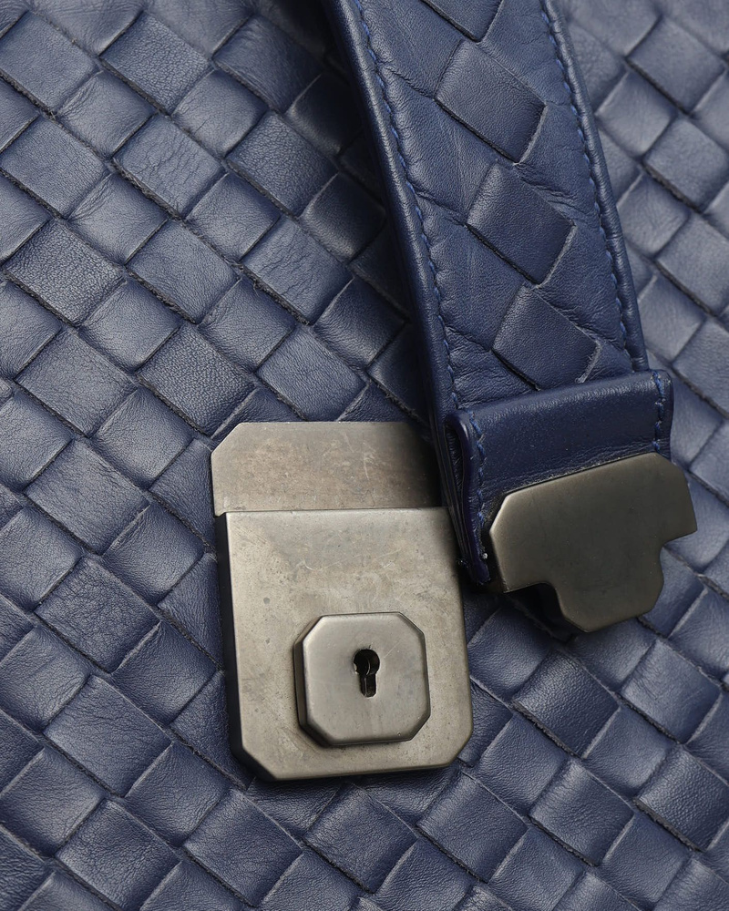 Bottega Veneta Large Intrecciato Roma Bag