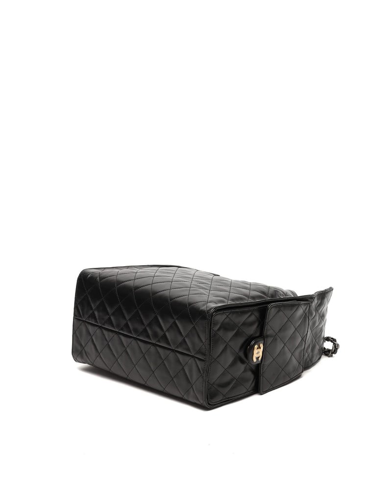 Chanel Medium 25 Bag
