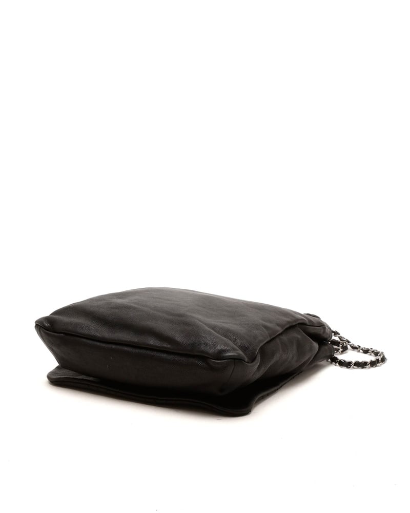 Chanel Diamond Stitch Large Messenger Bag