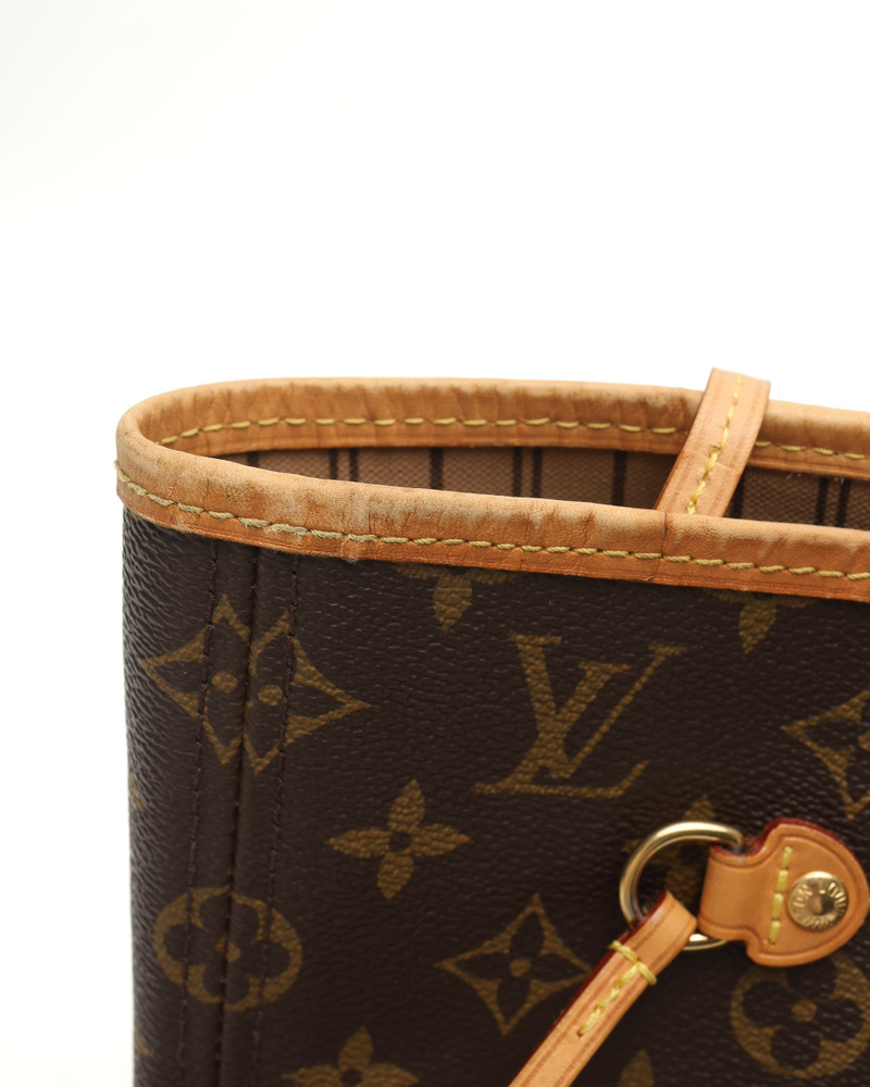 Louis Vuitton Monogram Neverfull MM Tote Bag