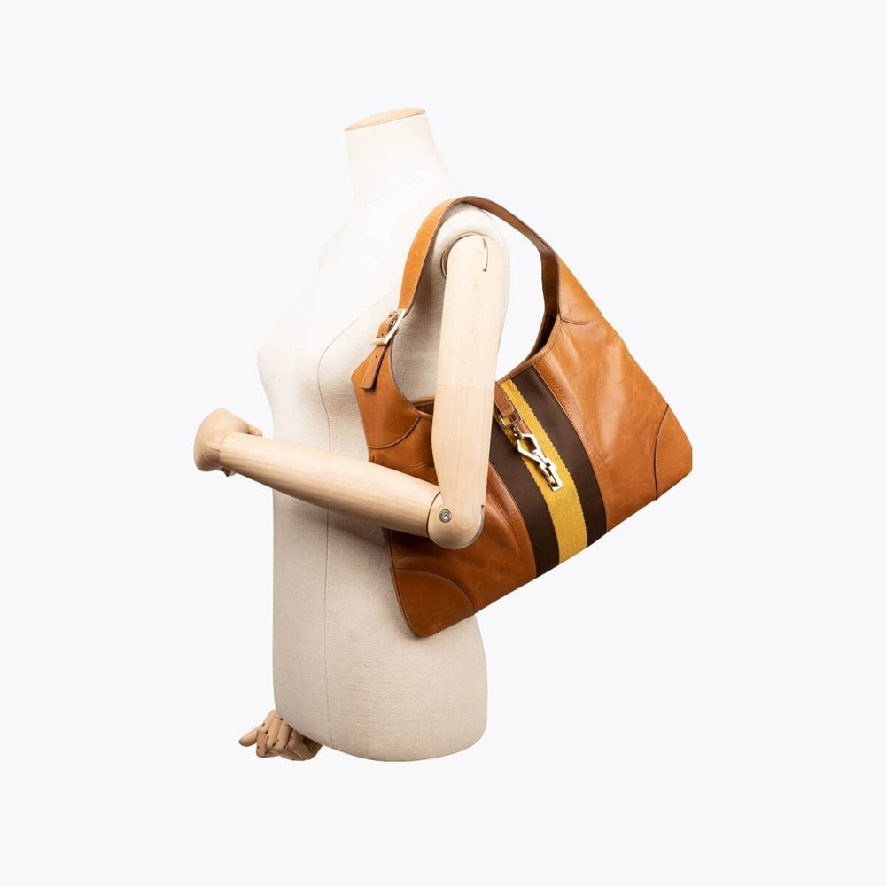 694_f789727406-17000715851-8-full