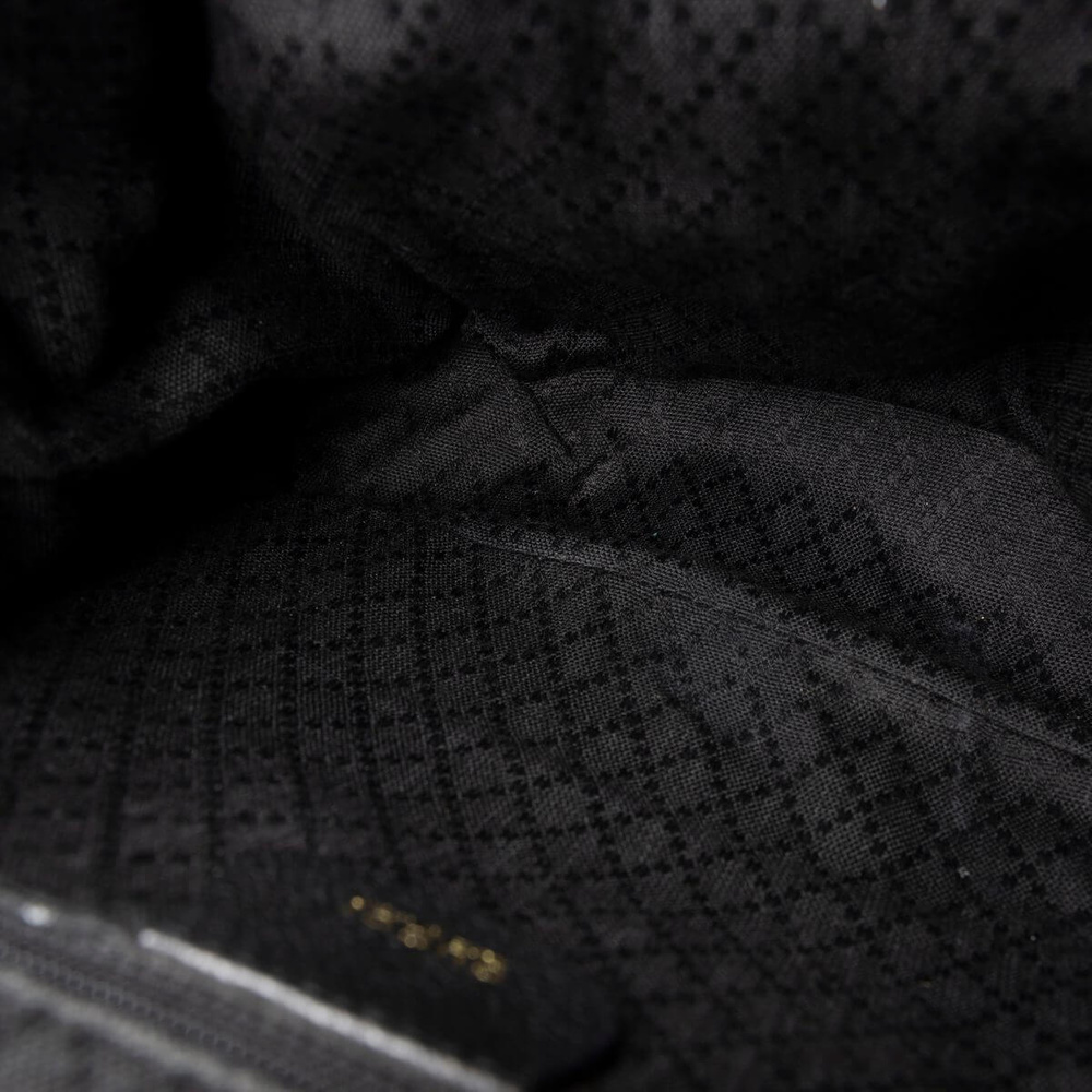 789_2d70ed58b8-661-22044-7-full