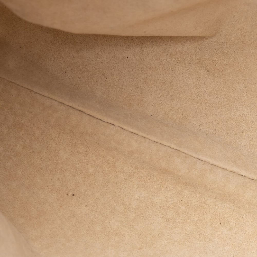 810_14fa2b633b-17000752590-8-full