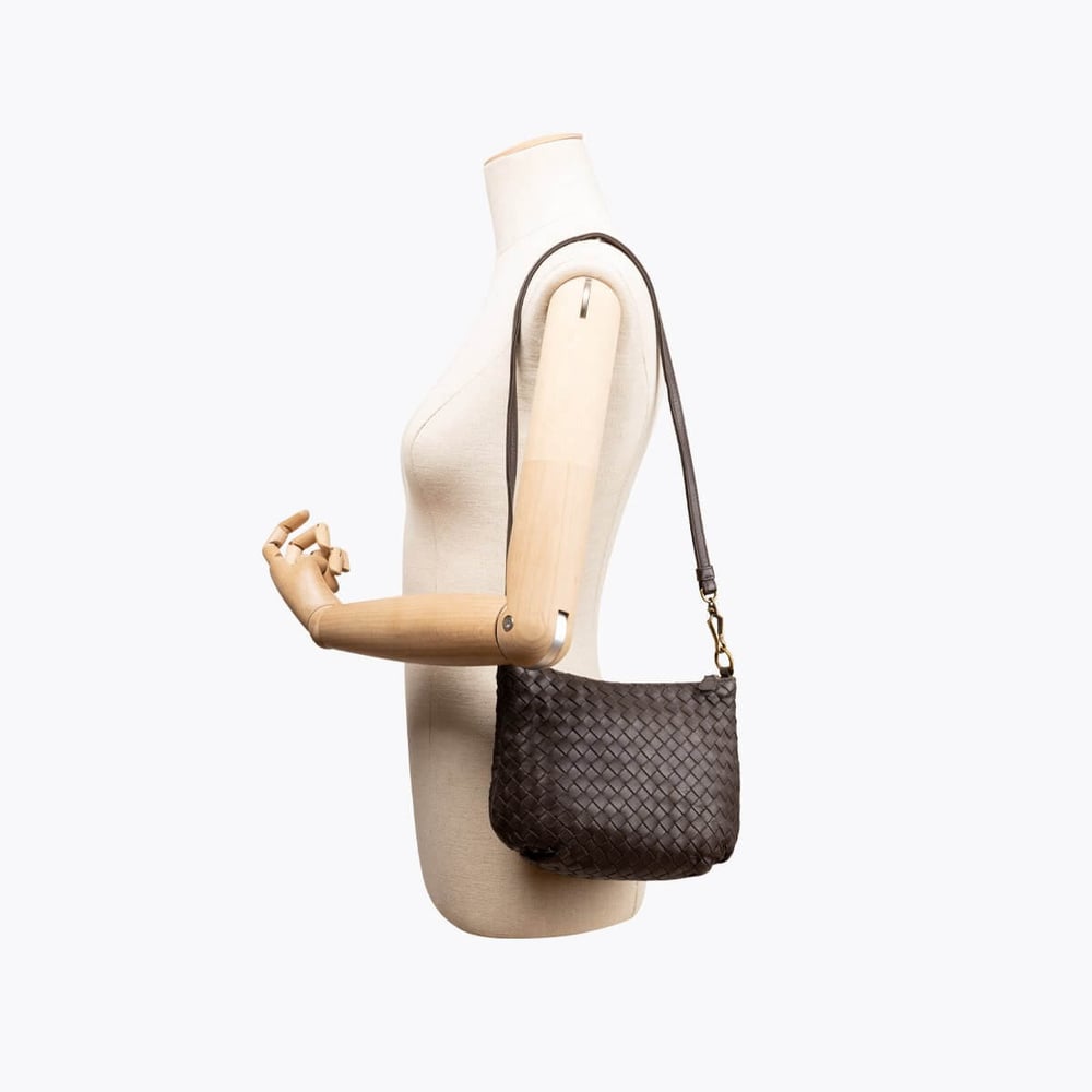 810_749fb7bd6c-17000752590-9-full