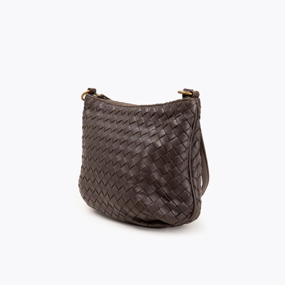 810_e974b3afae-17000752590-4-full