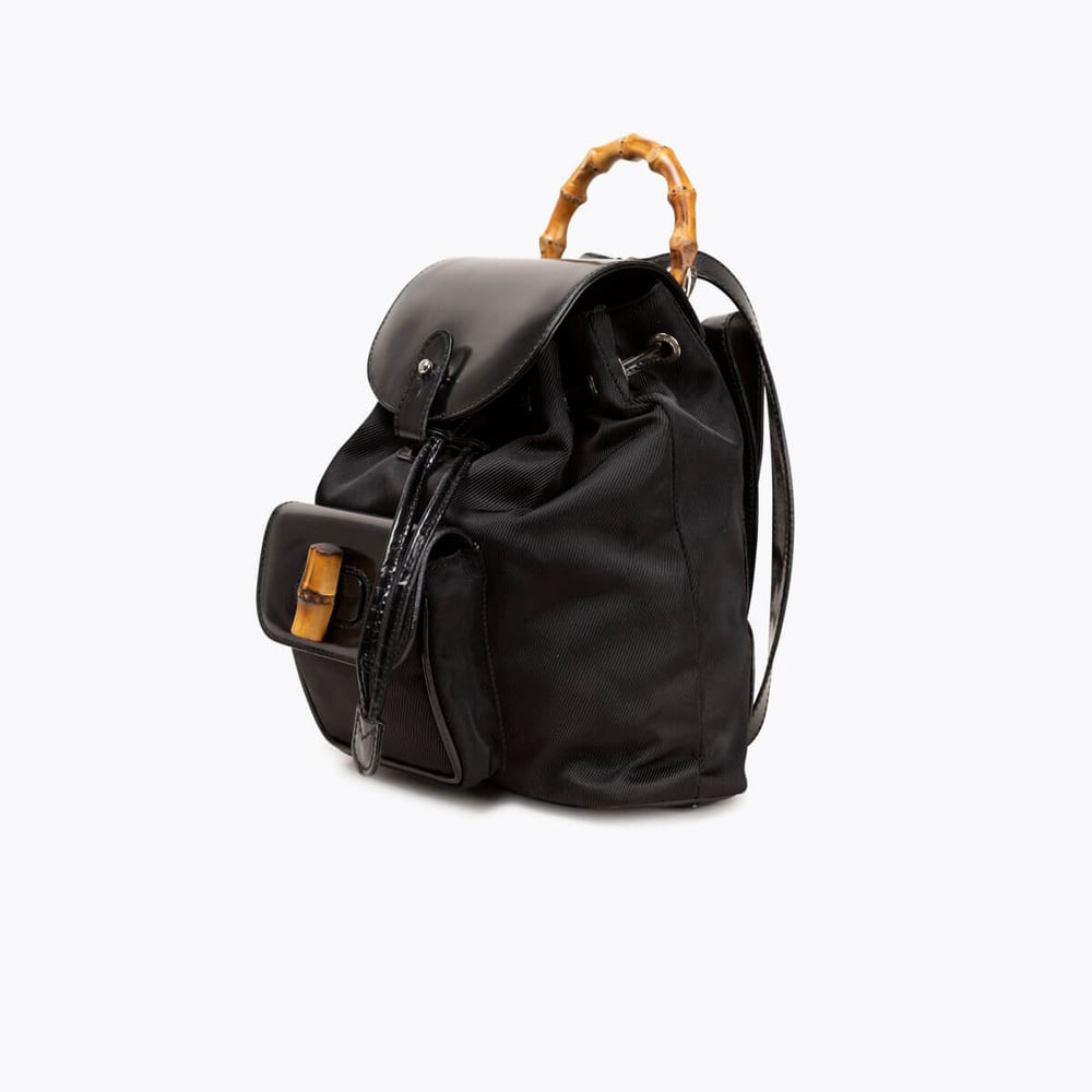 888_8e9d137c1c-17000763794-2-full