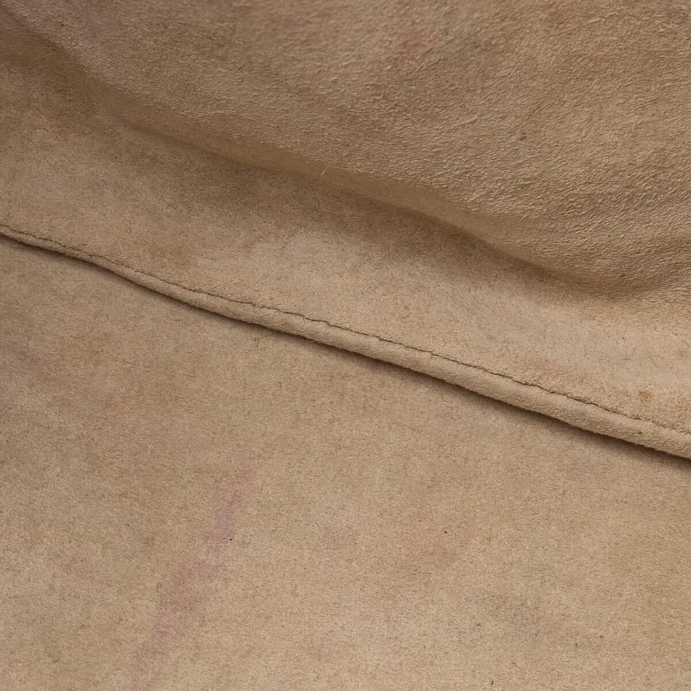 927_dc37dd499a-682-21693-7-full