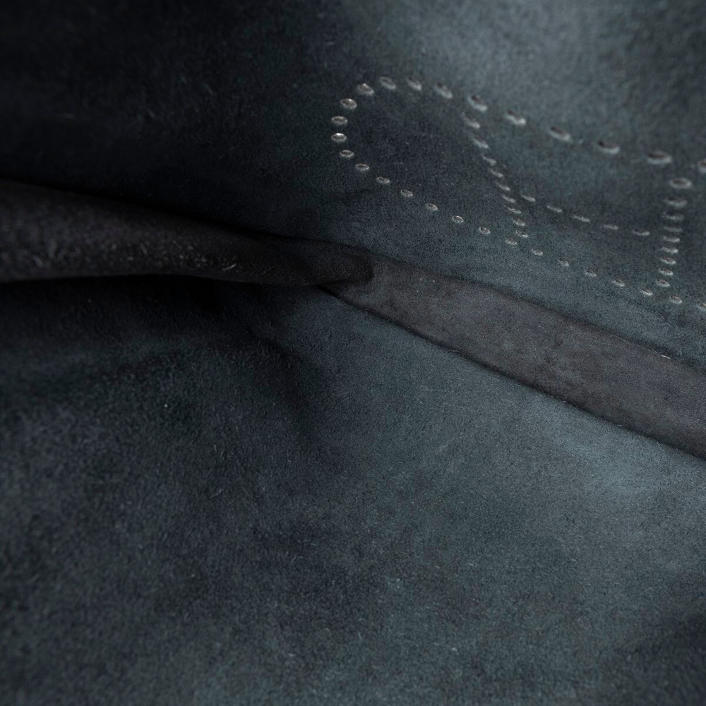 995_f1af2a67a7-222781264-9-full