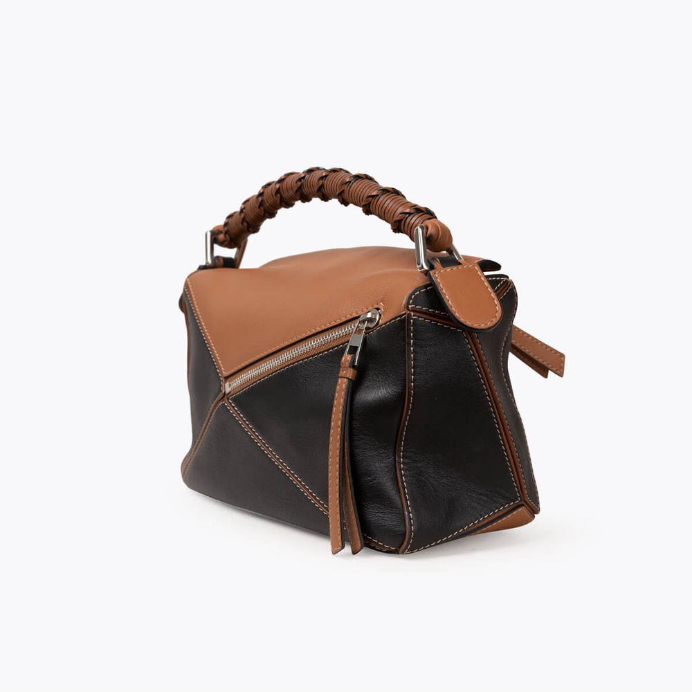 1038_5647ff29b6-ap019769-4-full